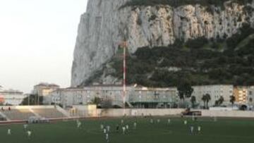 Blatter habla con Cardenal y Villar sobre Gibraltar mañana