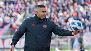 Futbol, Universidad de Chile vs Nublense.