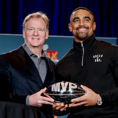 The Monday-after-Super Bowl Sunday could finally be a holiday thanks to potential NFL schedule change