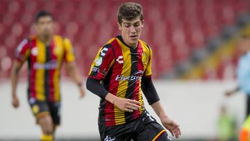 Adrián Villalobos llega prestado a Chivas, procedente de Leones Negros