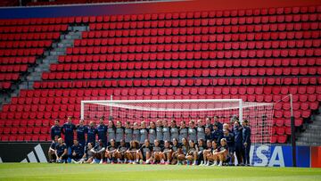 Barcelona y Wolfsburgo buscarán proclamarse como las campeonas de la Champions League Femenil éste sábado en el Philips Stadion.