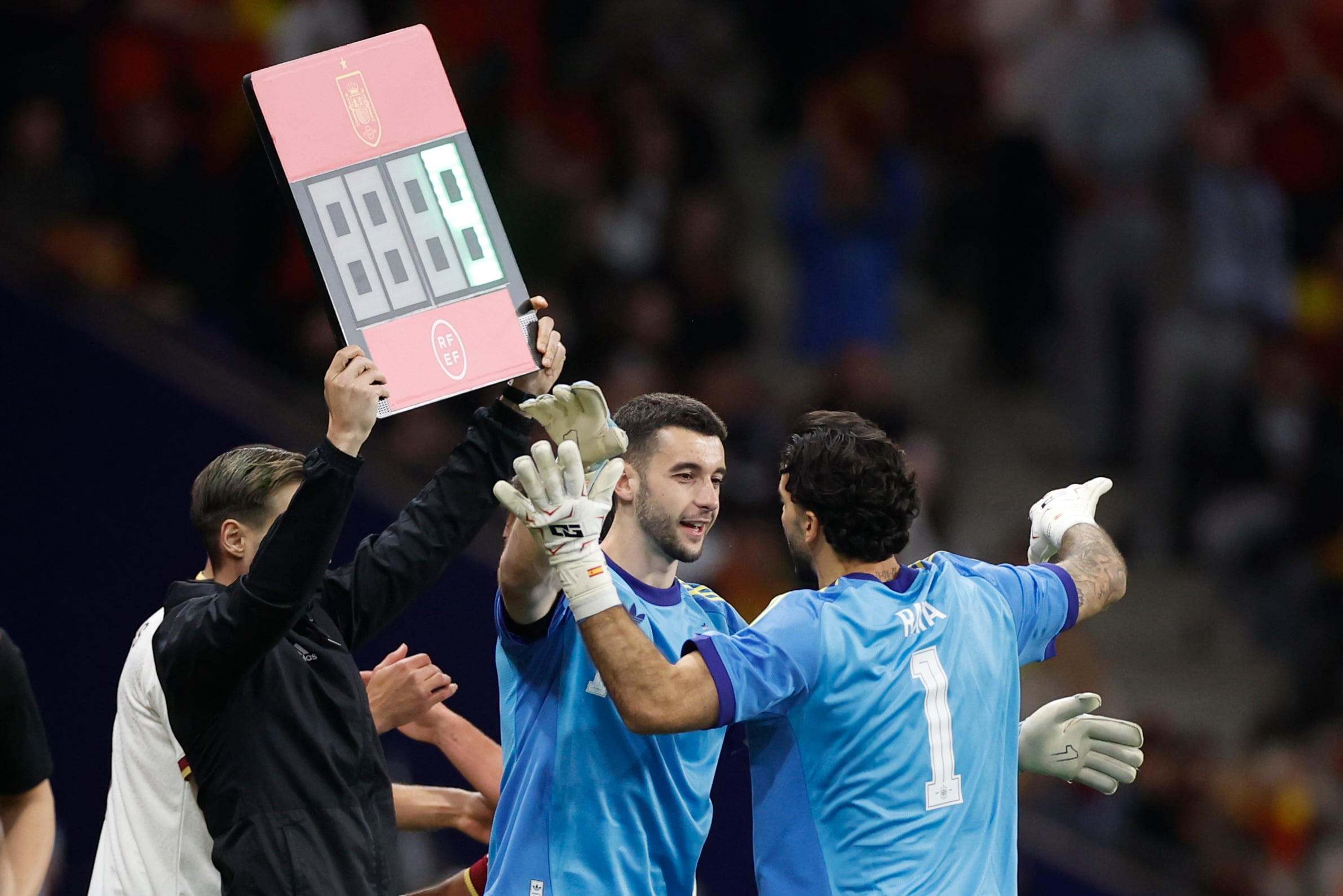 Y Cornellà cantó “Joan García, Joan García”…