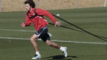 El Sevilla se entrena con la incorporación de Stevanovic