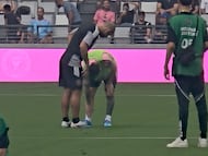 Inter Miami llevó a cabo su primer entrenamiento en el Nu Stadium, mismo que fue a puerta abierta y en el que el astro argentino encendió las alarmas.