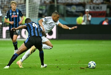 Debut Mbappé.