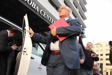 Manzano se va de China por principios