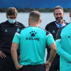 Vicente Moreno: “Estoy tranquilo, confío plenamente en el club”