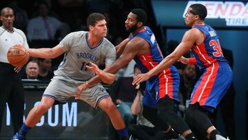 Lopez (34+11) da a los Nets su segundo triunfo en 5 partidos