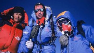 Josu Feijoo en la cima del Everest