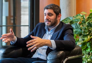 ¿Quién es Alejandro Nolasco, el candidato de Vox a presidente en las elecciones de Aragón 2026?