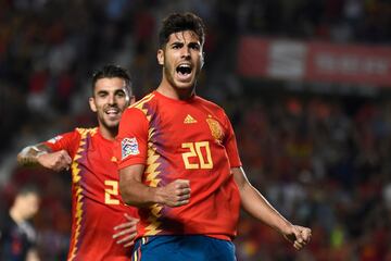 2-0. Marco Asensio celebró el tercer gol.