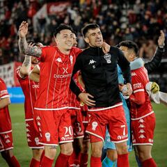El tremendo salto que podría dar un chileno: llegaría a Boca si sucede esto