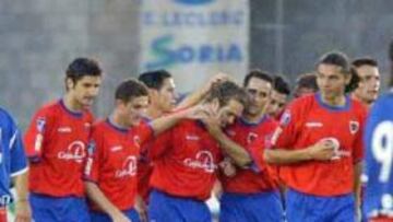 <B>TEVENET.</B> El veterano delantero canario sigue demostrando su capacidad para realizar goles. El Getafe lo comprobó in situ.