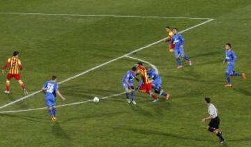 0-2. Segundo gol Messi.