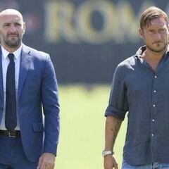 La papeleta de Monchi con la retirada de Totti del Roma