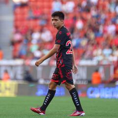 Gilberto Mora recibe invitación del Barcelona