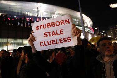 Wenger: Arsenal fans 'will influence' my future at the club