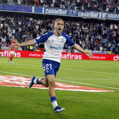 El Tenerife devora a Las Palmas