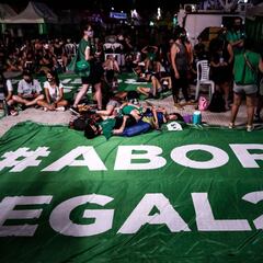 El Senado legaliza el aborto voluntario hasta la semana 14 de embarazo