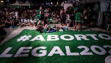 El Senado legaliza el aborto voluntario hasta la semana 14 de embarazo