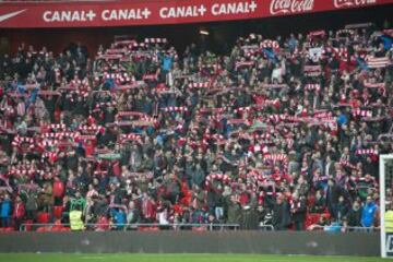 Gran ambiente en San Mamés.