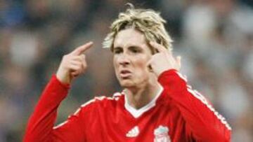 <b>DERROTA.</b> El Liverpool de Fernando Torres no tuvo un buen estreno en la Premier.