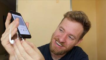 Consigue instalar un puerto minijack al iPhone 7 ?y funciona!