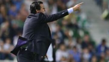 Unai Emery en el partido contra el Elche