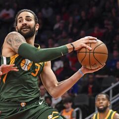 Los Jazz dejan escapar una victoria sencilla en Atlanta