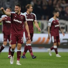 El West Ham descose al Lyon