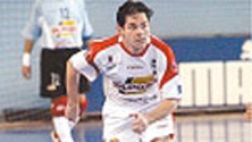 Lenisio, sin equipo.