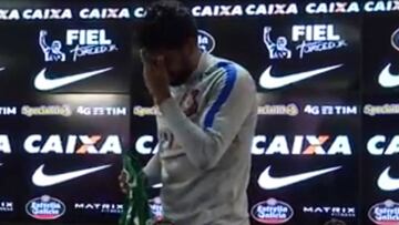 Ex jugador de Chapecoense se quebró al recordar a sus amigos