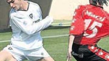 <b>NERVIOS. </b>Los jugadores y los técnicos del Albacete no cobran.