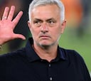 Mourinho, de ser ovacionado por el Oporto a coger el Benfica