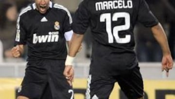 <b>REMONTADA.</b> El Real Madrid le ha restado ocho puntos al Barcelona en tres jornadas y cree más que nunca en la remontada.