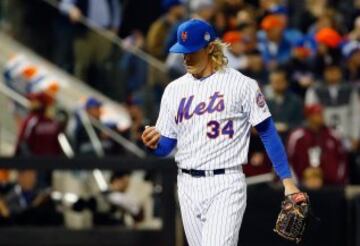 Noah Syndergaard, apodado Thor, demostró que los bateadores de Kansas City eran vulnerables y brilló con luz propia a lo largo del tercer partido.