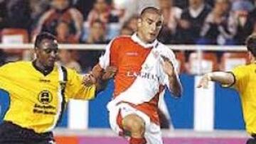 <b>GRAN INICIO. </b>El Sevilla no pudo empezar mejor su andadura en la liguilla UEFA.