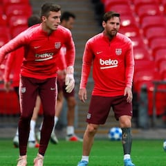 El Barcelona se ejercita en Wembley con Messi al frente