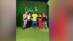 Vinicius shocks fans by posing as his own wax figure at Madame Tussauds New York!