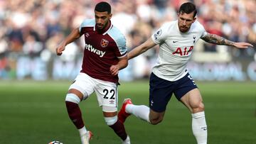LONDON, ENGLAND - OCTOBER 24: Said Benrahma of West Ham United is challenged by Pierre-Emile Hojbjerg of Tottenham Hotspur during the Premier League match between West Ham United and Tottenham Hotspur at London Stadium on October 24, 2021 in London, Engla