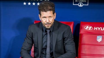 Simeone, en el banquillo durante el Atl&eacute;tico-Villarreal.