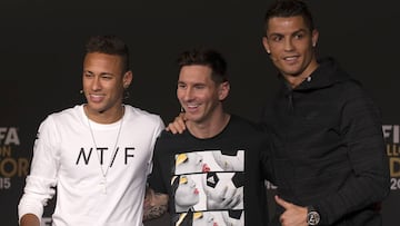 Neymar, Messi y Cristiano, en la gala del Bal&oacute;n de Oro.