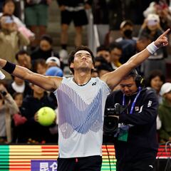 Éxtasis en Pekín: Bu se carga a Rublev y reta a Sinner