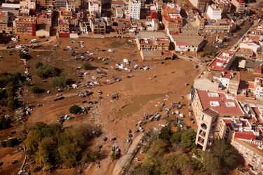 Vista aérea de la zona afectada por las fuertes lluvias que provocaron inundaciones cerca de la ciudad de Valencia.