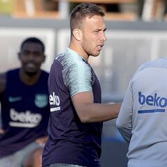 Arthur, Malcom y Lenglet, encantados con Valverde