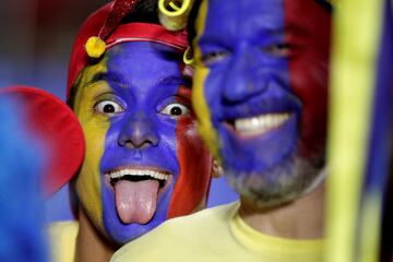 En la ceremonia de inauguración de la Copa América, cada país está representado, no solo por los trajes típicos, sino  por un niño con el uniforme de cada selección. Ha sido un espectáculo lleno de luces y donde los niños fueron los protagonistas. 