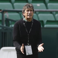 Pellegrini: "A Tello le exijo que tenga este nivel todo el año"