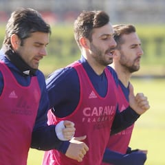 El líder pone a prueba la remontada del Zaragoza