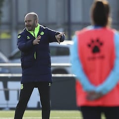 Ferrón: "Se nos ha dado una nueva oportunidad para estar en Primera"