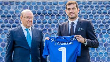 "Si Casillas no sigue, tendría que darle el Oscar"